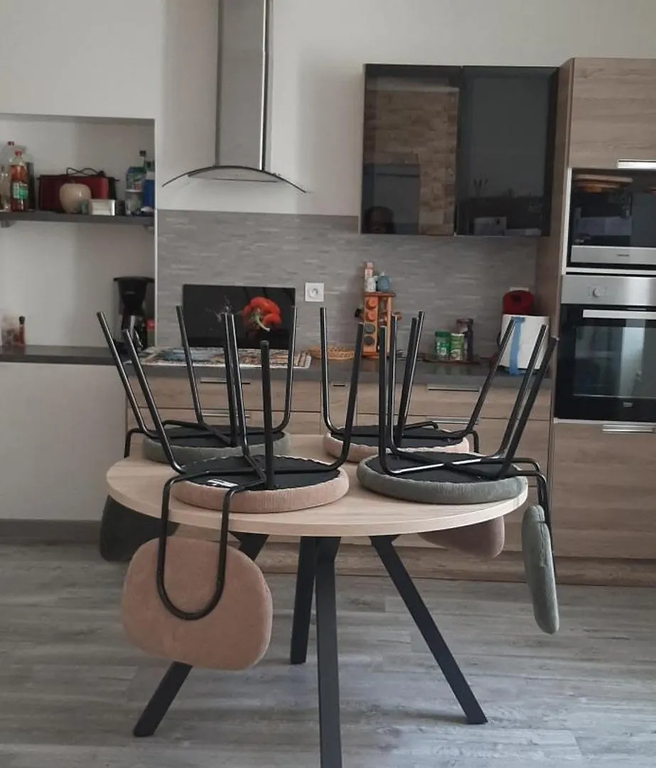 Apartment Maison Calme Vion